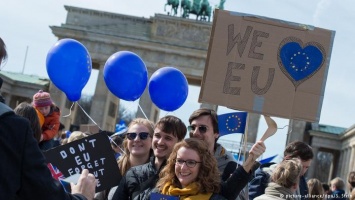 В Европе прошли демонстрации в поддержку единства Евросоюза
