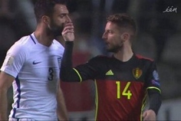 Полузащитник сборной Бельгии двумя пальцами решил перекрыть воздух сопернику