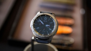 Samsung показал концепт гибридных часов