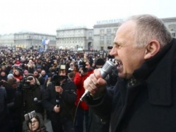 Белорусского оппозиционера М. Статкевича освободили из СИЗО КГБ