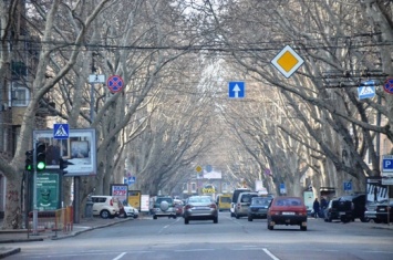 Первый вице-мэр Одессы проверил санитарное состояние автомобильных и ж/д въездов в город. Фотоотчет
