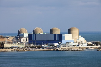 В Японии пересмотрели решение суда о прекращении работы двух реакторов на АЭС Такахама