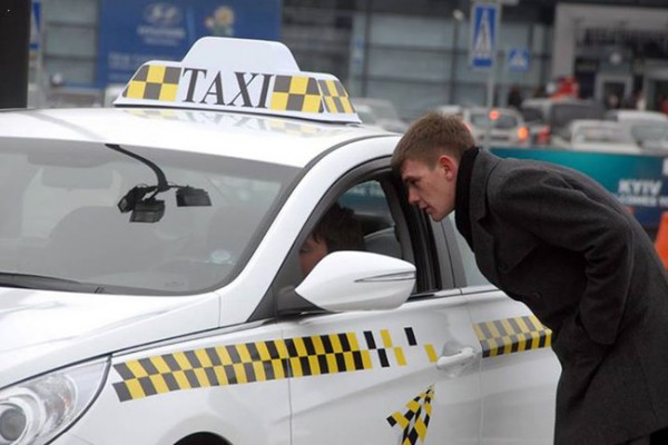 Киевские таксисты объявили ночной бойкот