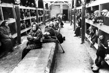 Польша расследует совершение медэкспериментов над 40 тысячами женщин в концлагере Равенсбрюк