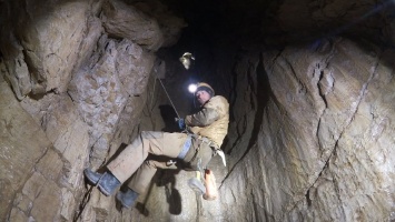 Российские спелеологи нашли самую глубокую пещеру в мире