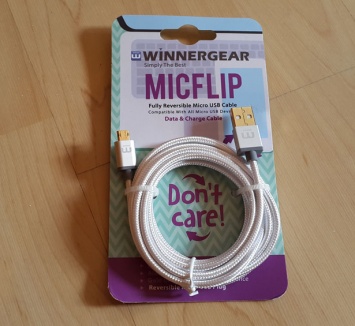 Выпущен microUSB-кабель, который можно втыкать любой стороной