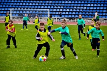 Ялтинские мальчишки стартовали в Детской футбольной лиге Крыма