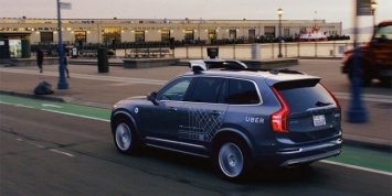 Uber возобновил испытания беспилотных такси