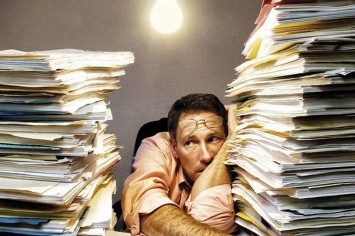 Конец бюрократии: чиновников научат работать без бумаг
