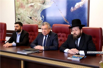Керчь посетила делегация Федерации еврейских общин России