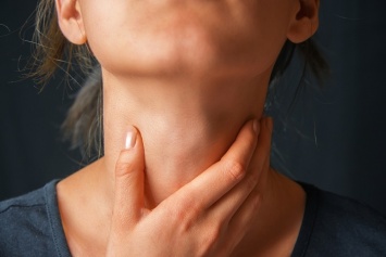Натуральное средство от боли в горле: всего 4 часа - и симптомов ангины как не бывало!
