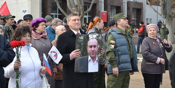 «Русский блок» заявляет о нарушении права на защиту Геннадия Басова