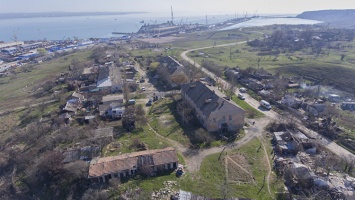 Снос расселенных домов в зоне строительства моста в Крым начнут в апреле