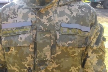 Обязаны ли военнослужащие в секторе «Мариуполь» носить светоотражающие элементы на форме?