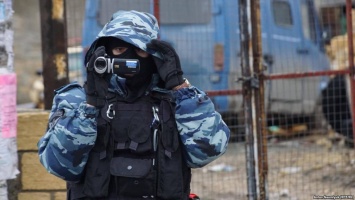 В оккупированном Крыму продолжают задерживать журналистов и крымскотатарских активистов