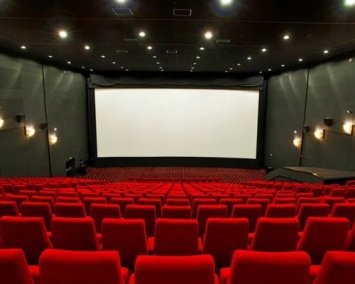 Александр Мамут купил крупнейшую сеть кинотеатров «Синема-парк»