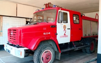 Хамское поведение запорожских водителей: Как добираются до места происшествия пожарные
