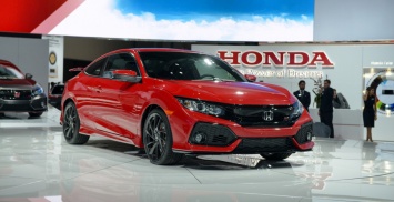 Honda анонсировала презентацию «спортивных» моделей Civic Si нового поколения