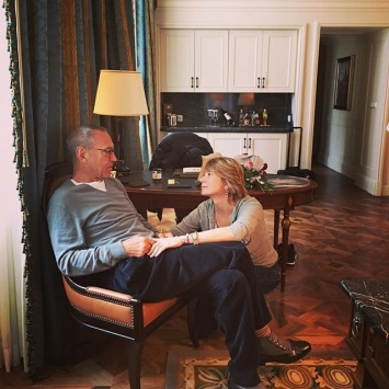 Юлия Высоцкая опубликовала трогательный снимок со своим супругом