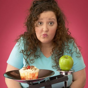 Специалисты назвали 4 причины набора веса, не связанные с питанием