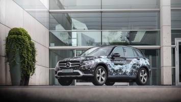 Mercedes приостановил разработку водородной технологии, но предложит GLC F-Cell к концу года