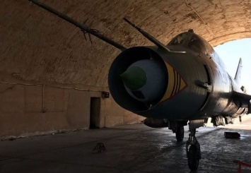 Первые кадры с авиабазы в Сирии после 59 ракет США