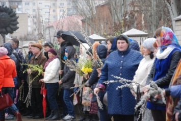 Православные Бердянска отметили Вербное воскресенье