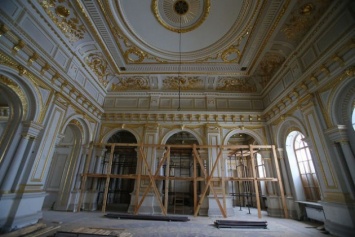 На реконструкции Мариинского дворца в 2016 году фиктивные фирмы "наварили" 13,5 млн бюджетных гривен - "Громекс"