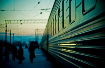 Из-за перекрытия железной дороги в Киевской обл. из графика выбились 3 поезда и 5 электричек