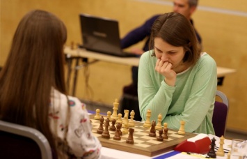 Грузинка подвинула украинку с вершины чемпионата Европы по шахматам