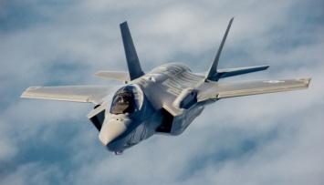 В Британию прибыли сверхсовременные американские истребители F-35A