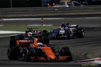 Булье: Крайне неудачный день для McLaren-Honda