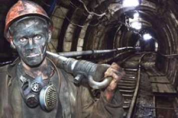 В "ДНР" останавливают шахты: Горняков принудительно отправляют в неоплачиваемые отпуска, - Кабакаев