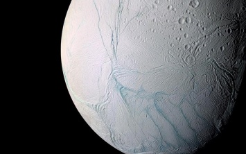 Гидротермальные жерла на луне Сатурна Энцеладе могут хранить в себе жизнь
