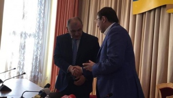 Луценко представил нового прокурора Ривненской области