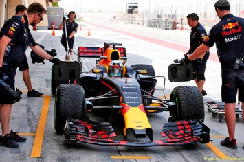 Тесты в Бахрейне выявили проблемы с моторами Renault