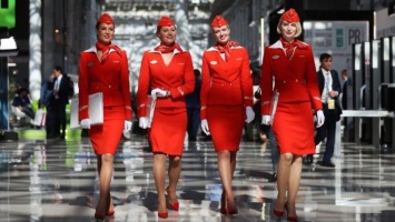 Суд отклонил иск стюардессы «Аэрофлота» о допустимом размере одежды