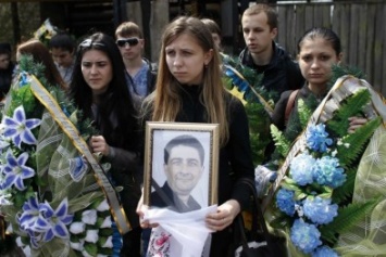 Исполнилось три года со дня смерти Владимира Рыбака, который погиб защищая украинский флаг