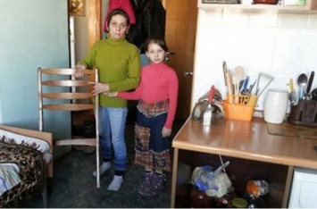 Я буду жить с вами! В Киеве женщину с ребенком выкинули из квартиры аферисты