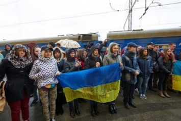 Поезд «Трухановская Сич» вновь едет в Луганскую область