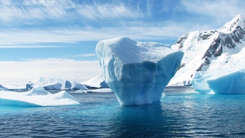 Ученые: Антарктические озера угрожают уровню моря