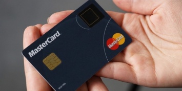 MasterCard добавит сканер отпечатка пальцев на платежные карты