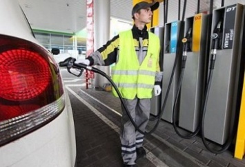 В Украине сокращаются запасы бензина и дизтоплива