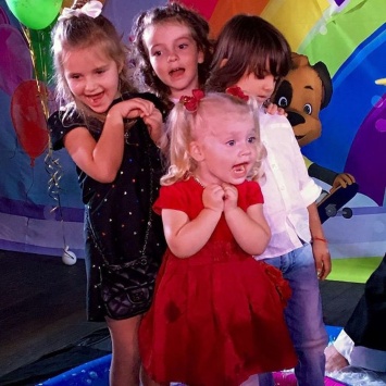 Алла Пугачева устроила праздник для детей Навки, Киркорова и Жасмин