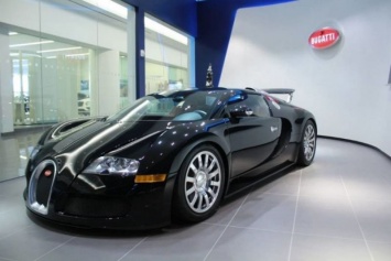 Американский дилер выставил на продажу Bugatti Veyron и Koenigsegg CCX