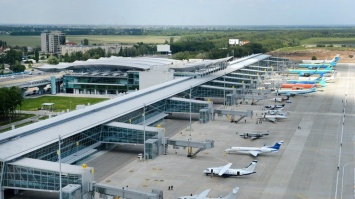 Гендиректор "Борисполя" отказывается принимать в аэропорту лоукосты