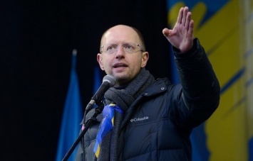 Финалист "Голоса страны" обвинил Яценюка в псевдогероизме во время Майдана