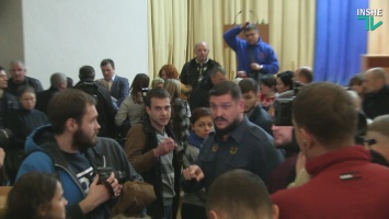 Губернатор Савченко - николаевским общественникам: "Я как глава облгосадминистрации свои обязанности выполняю на отлично"