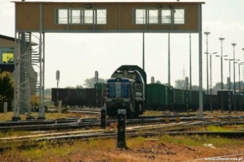"Укрзализныця" электрифицирует часть ширококолейной железной дороги в Польше