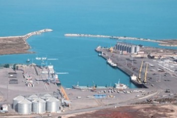 В МИУ назвали 2 варианта логистики грузов по маршруту Персидский залив - Черное море